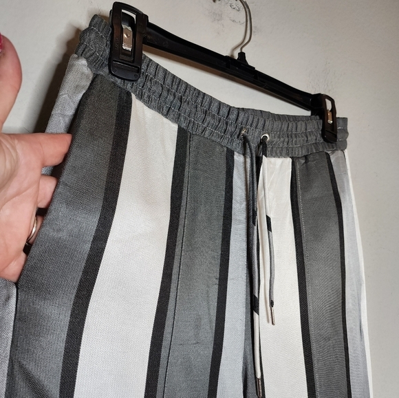 & Other Stories Grey White Stripe Drawstring pants. Viscose. Women's size 8. - Picture 2 of 16